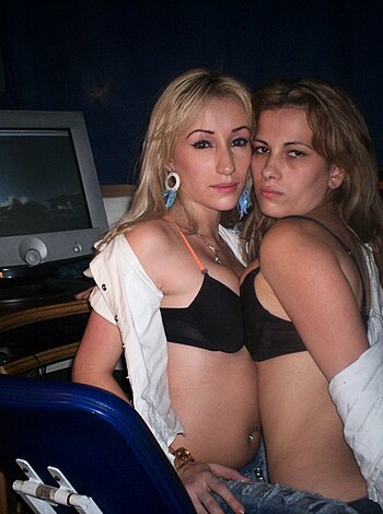 Amateur Blonde - Couple with big cock in pussy - Photo 26