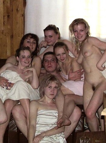 YOUNG GIRLS at PARTY 11 - Photo 40