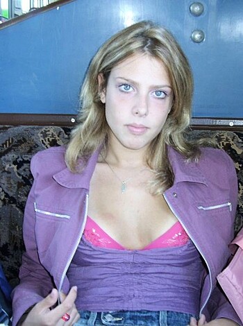Young amateur girl like sucking - Photo 45