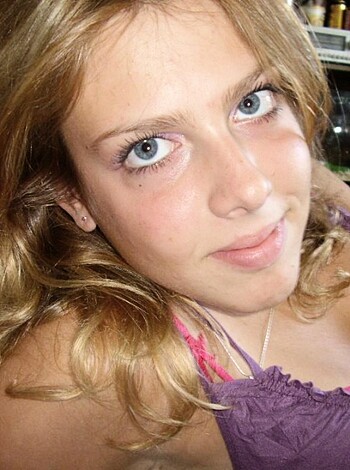 Young amateur girl like sucking - Photo 48