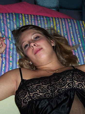 Private Pics - Young Amateur Girlfriend - Photo 23