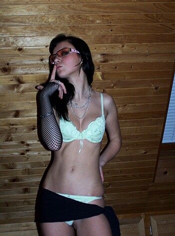 Amateur Girl - Homemade naked - Photo 11