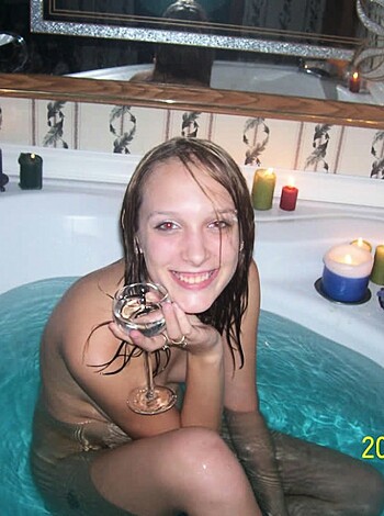 A naked bitch is chillin' in the bath with a goddamn wine glass, you fucking dickheads.