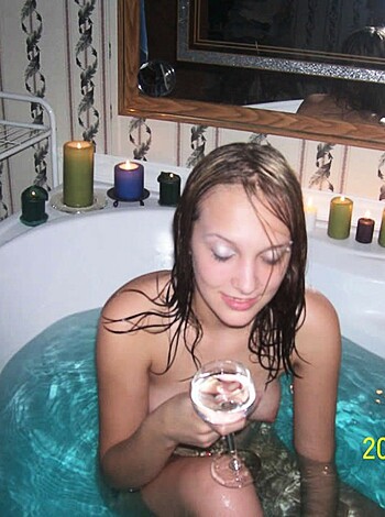 Tattooed cheating lisa - Photo 33