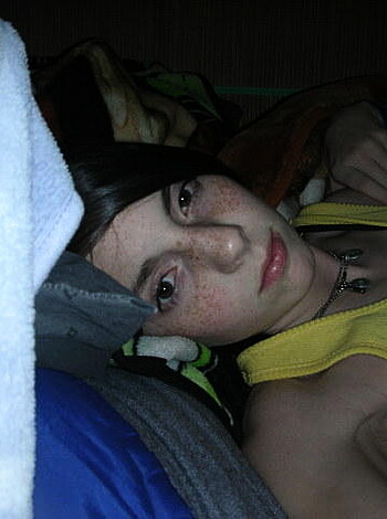 Stolen Pics - Young Girl 123 - Photo 11
