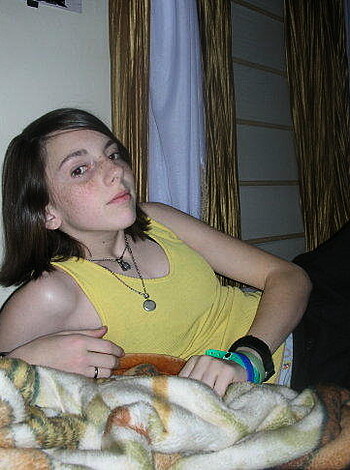 Stolen Pics - Young Girl 123 - Photo 12