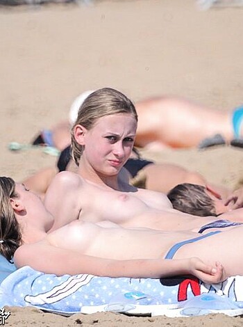 "Lying naked bitches chillin' on fucking beach towels."