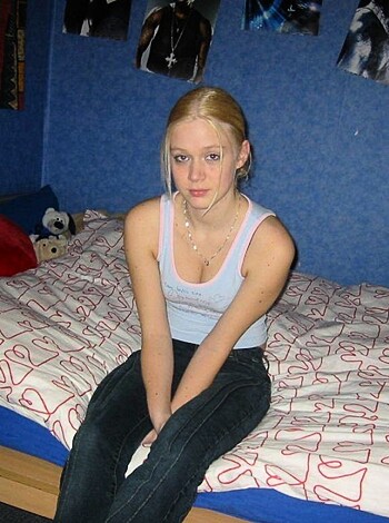 Stolen Pics - Blonde Girl showing shaved pussy - Photo 5