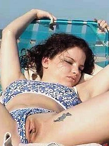 Nude Beach 07 - Photo 24