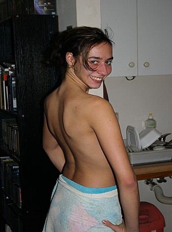 Stolen Pics - Girlfriend showil all 5929803 - Photo 3
