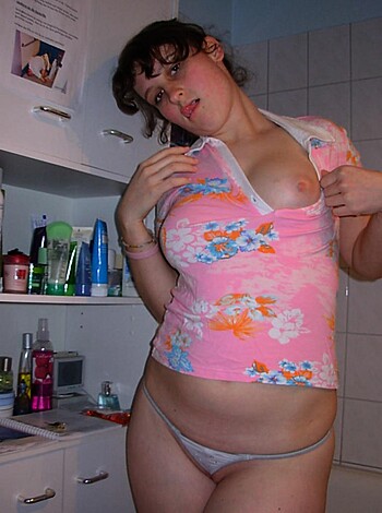Stolen Pics - Private Amateur Young Girl 8553291 - Photo 8