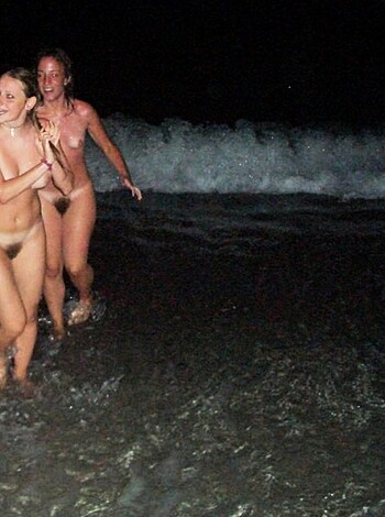 Hairy Cunt Beach Amateurs -64772 - Photo 9
