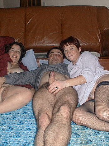 Amateur Group Fuck Mix 3 -13578 - Photo 45