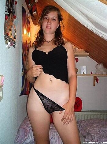 Amateur Girl Set-50342 - Photo 2