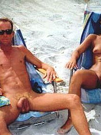 "F*ckin' nude couple loungin' on chaise lounges wif f*ckin' tits out!"