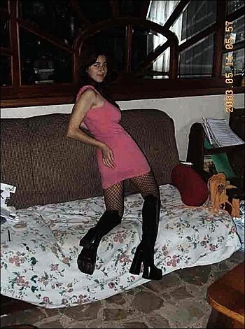 Set - She was so young and so hot 6 years ago - Photo 14