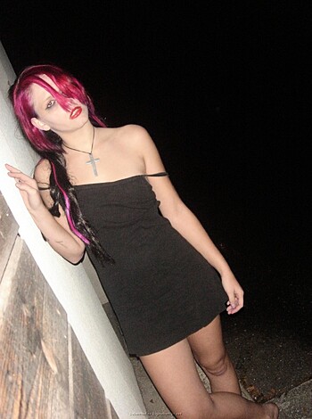 Two Young Teen Lesbians #9  - Photo 30