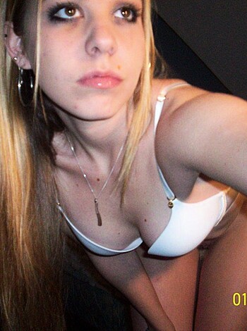 Amateur Teen Girlfriend #50  - Photo 60