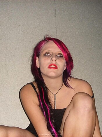 Two Young Teen Lesbians #9  - Photo 79