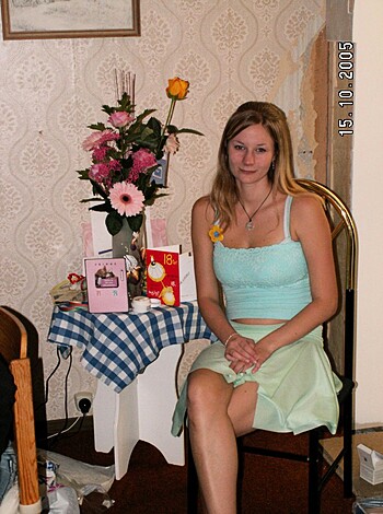 Teen Couple On Holiday - Private pics - Photo 5