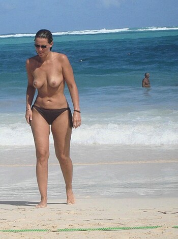 Amateur couple Fucked at Holiday - Photo 16
