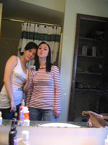 Cute College Teen Girls having some fun  - Photo 39
