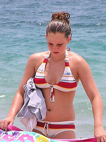 Teens in Bikinis  - Photo 23