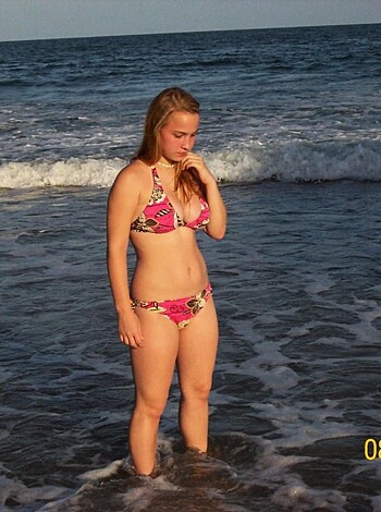 "Look at this fucking hot chick in her goddamn sexy bikini."
