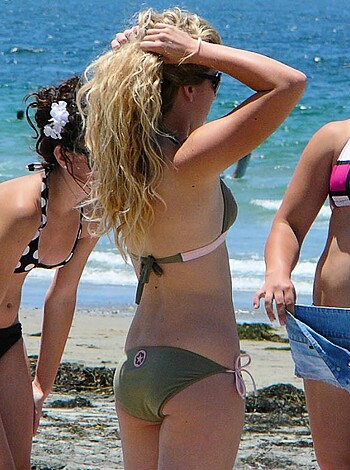 Teens in Bikinis #4 - Photo 23