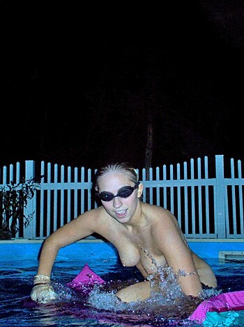 Army Girls - Amateur pics - Photo 11