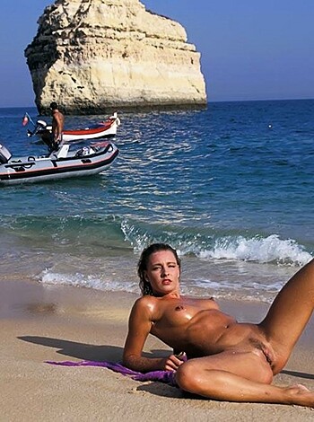 The perfect body  - Photo 30
