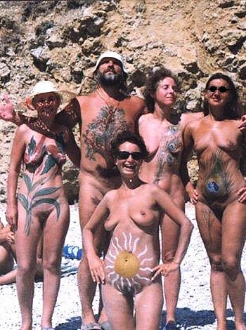 Nudists! Nudists! Nudists!  - Photo 15