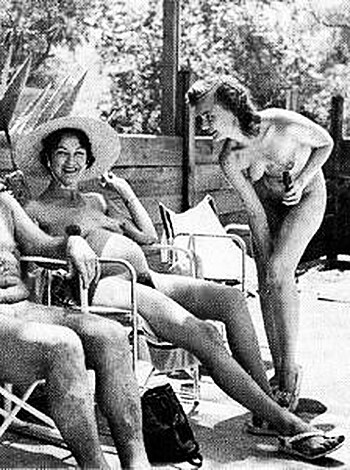 Nudists! Nudists! Nudists!  - Photo 73