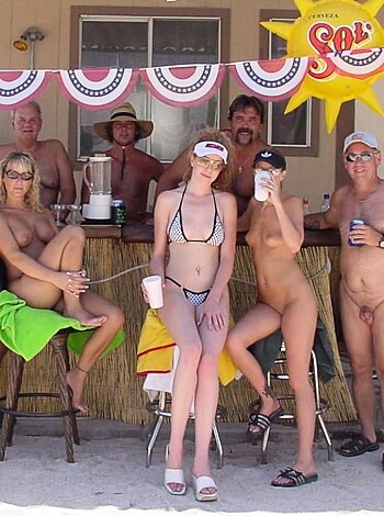 Nudists! Nudists! Nudists!  - Photo 95