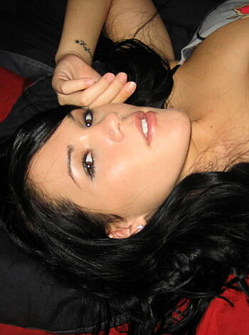 Amateur Chick Hardcore Photos  - Photo 29