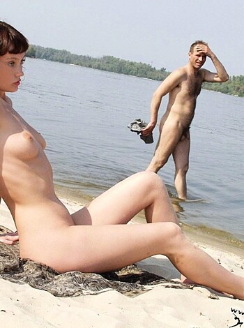 Beach (nudist) 009  - Photo 9