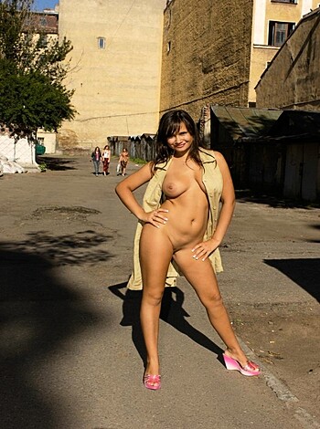 Nude In Public (set) g08  - Photo 46