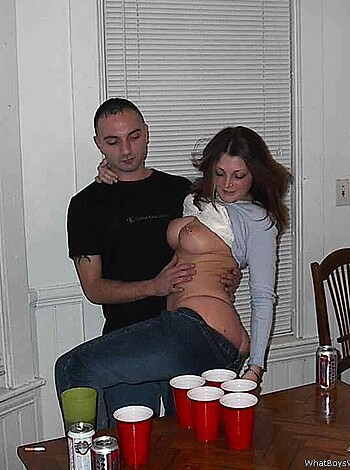 a girl at a party 50  - Photo 37