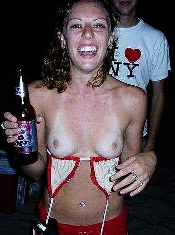 a girl at a party 50  - Photo 48