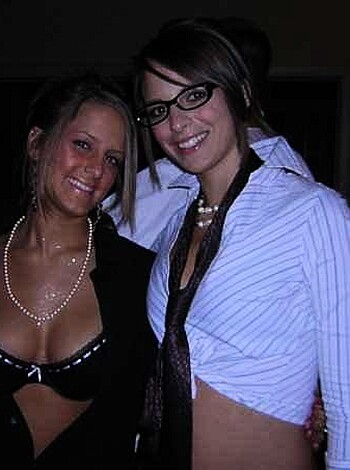 a girl at a party 50  - Photo 60