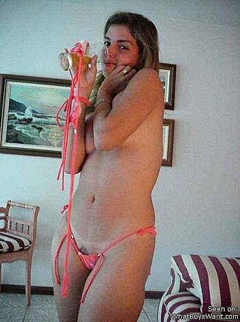 a girl at a party 50  - Photo 62