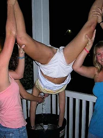 a girl at a party 50  - Photo 99