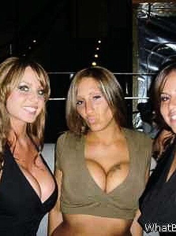 a girl at a party 42  - Photo 8