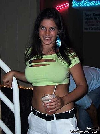 a girl at a party 42  - Photo 81