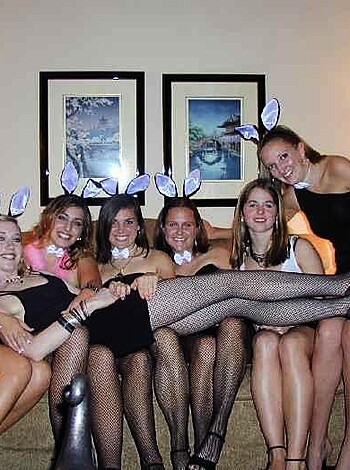 a girl at a party 42  - Photo 94