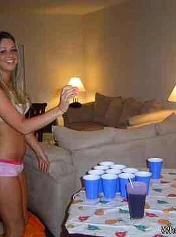 a girl at a party 38  - Photo 52