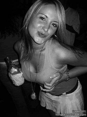 a girl at a party 38  - Photo 82