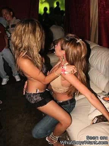 a girl at a party 38  - Photo 94