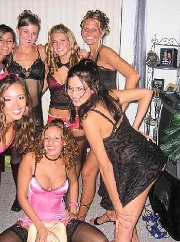 a girl at a party 33 - Photo 19