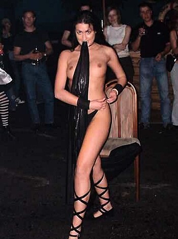 a girl at a party 33 - Photo 29